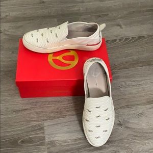 Wishbone Lia Slip on Sneaker